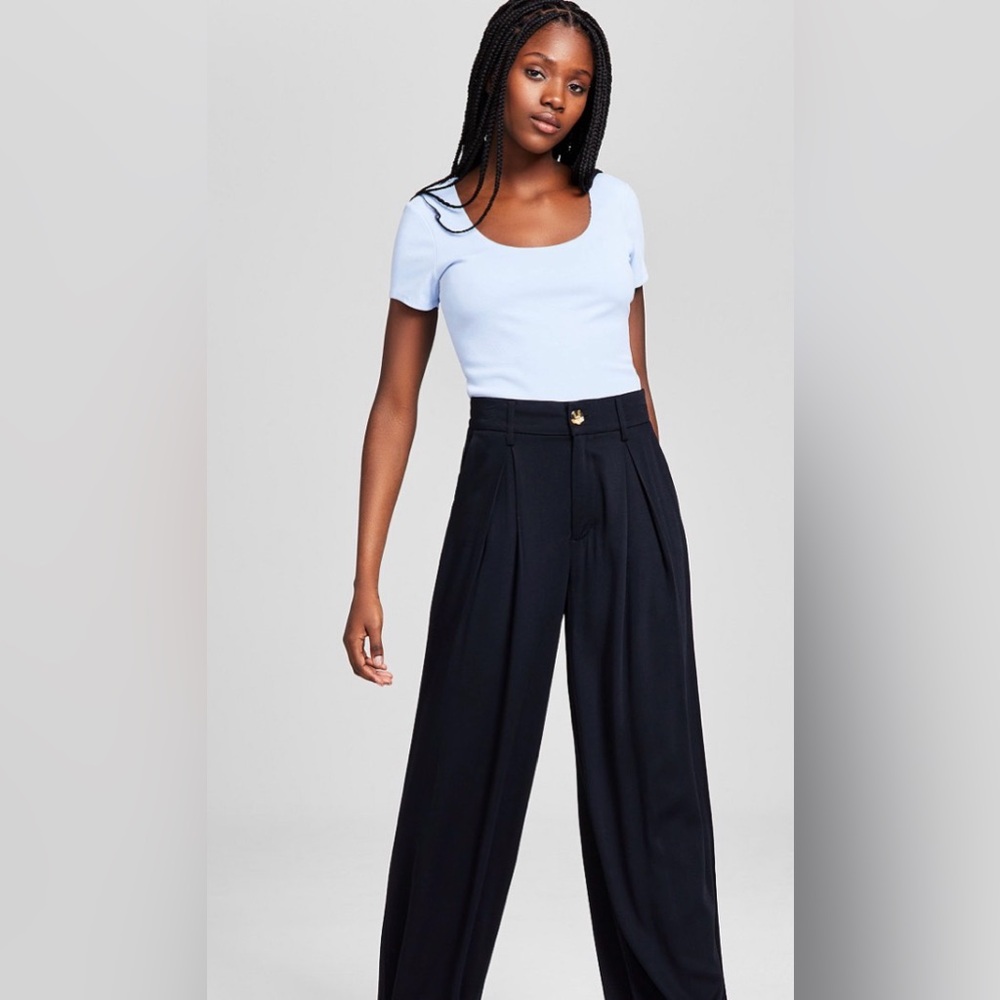 Pleat front Wide-Leg Soft Pants